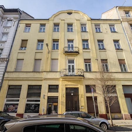 Bpr Simply Azure Apartment Budapest Exterior foto