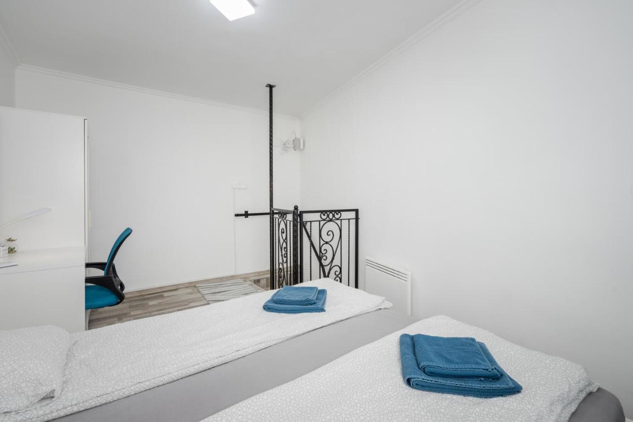 Bpr Simply Azure Apartment Budapest Exterior foto