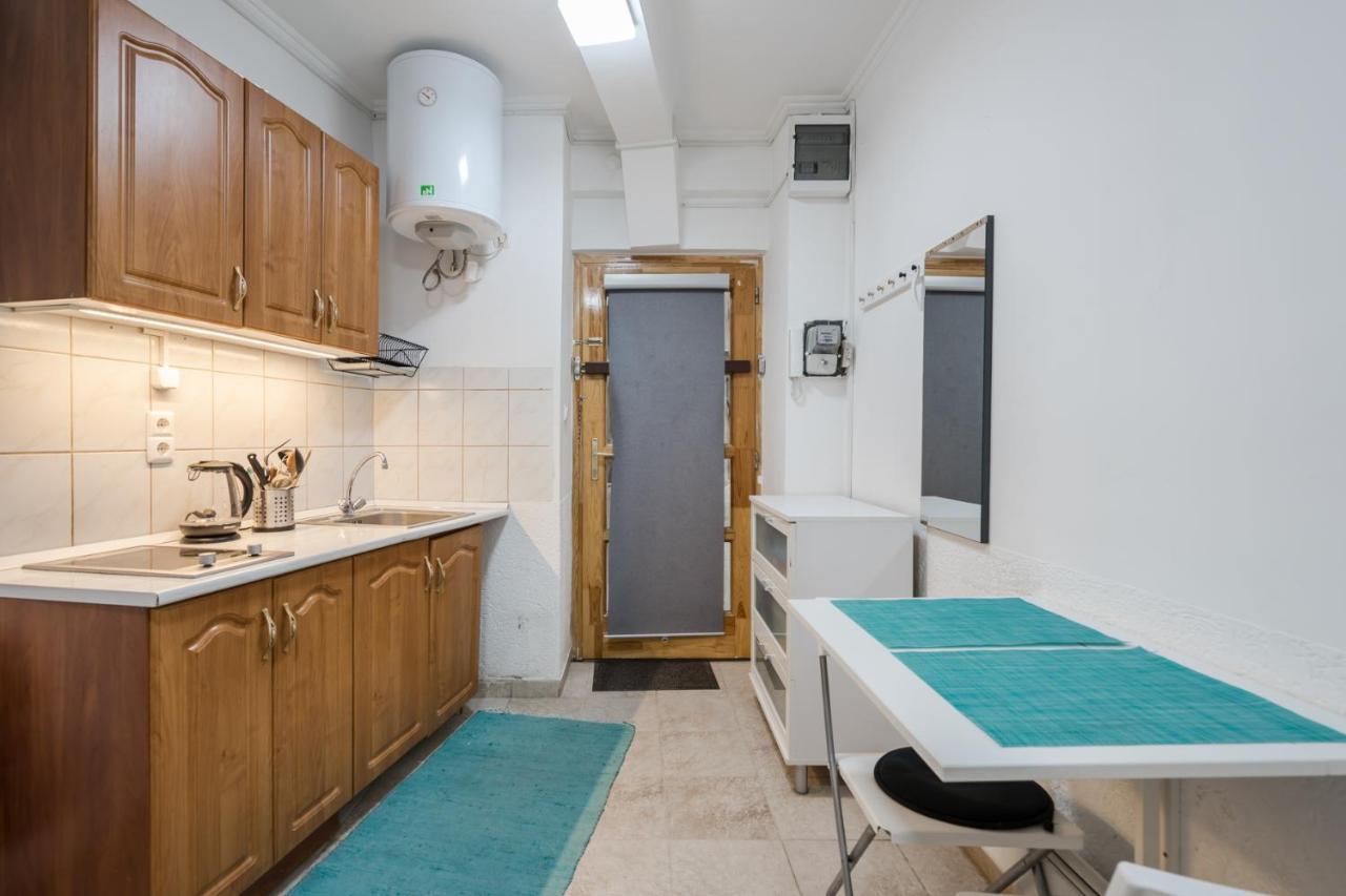 Bpr Simply Azure Apartment Budapest Exterior foto